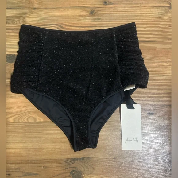 🆕 Johanna Ortiz Black the Shell Collector - Picture 3 of 6